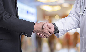 Service company: Picture showing handshake